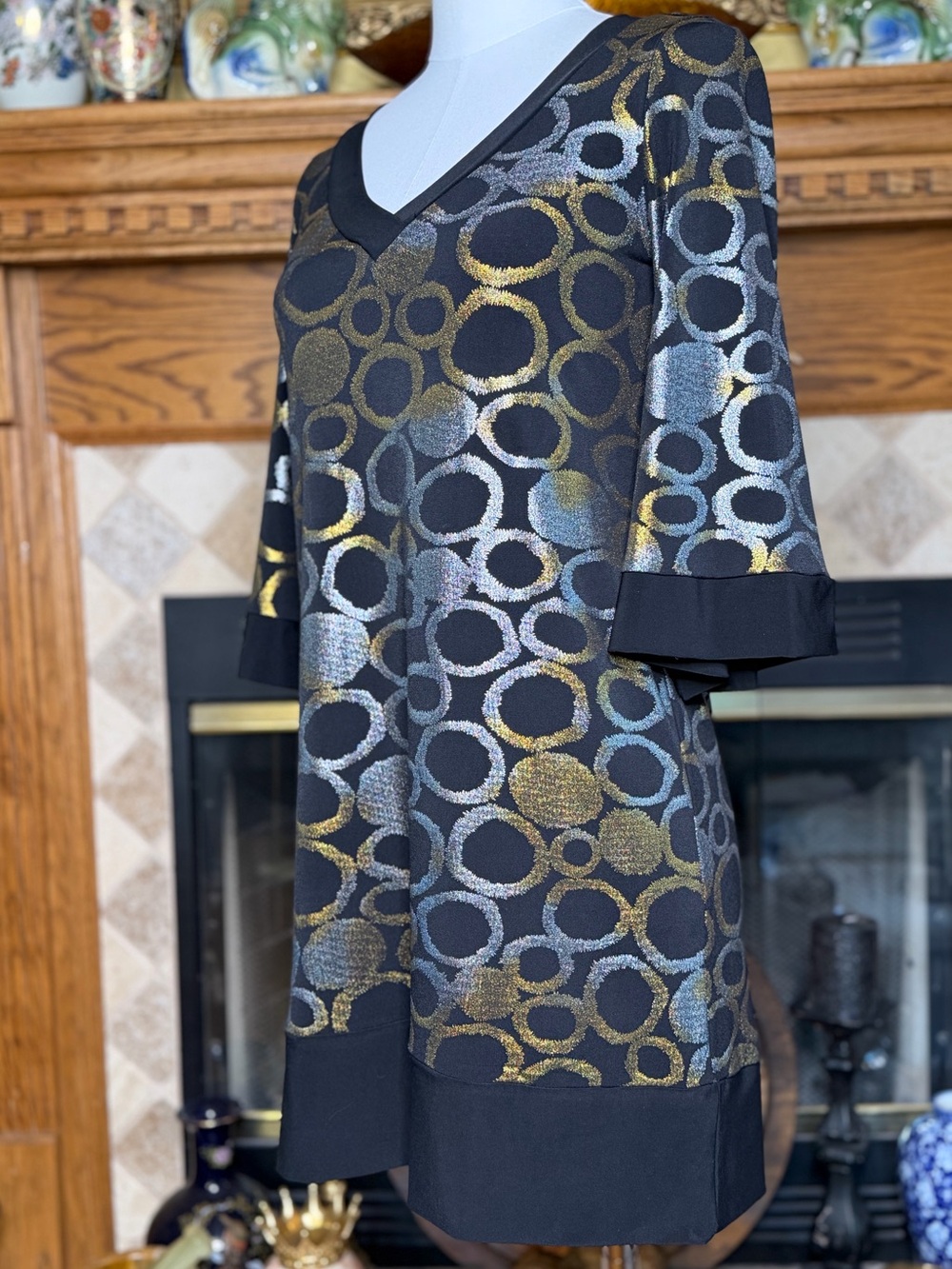 Clara Sun Woo Black V-Neck Tunic Dress with Metallic Circle Print Women’s XS